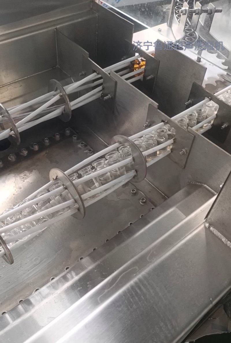 玻璃器皿清洗消毒机:医疗行业的清洁守护者